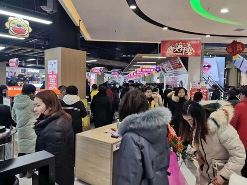 零售云“唤醒”市场 C2M产品首批超百款上线，互联网销售按下快进键