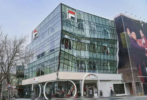 鞋帽零售巨头的财富神话 厦门首富去年净赚102亿